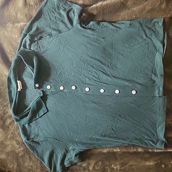 Button Up Crop - Picture 1 of 2